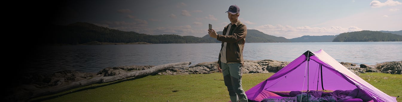 Turkledde jenter i fjellet ved Hurra, et sted i Norge som har 5G fra Telia